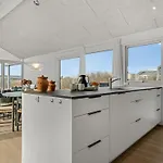 度假居 Jouni - 200m From The Sea By Interhome *