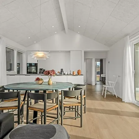 Feriehus Jouni - 200m From The Sea By Interhome *
